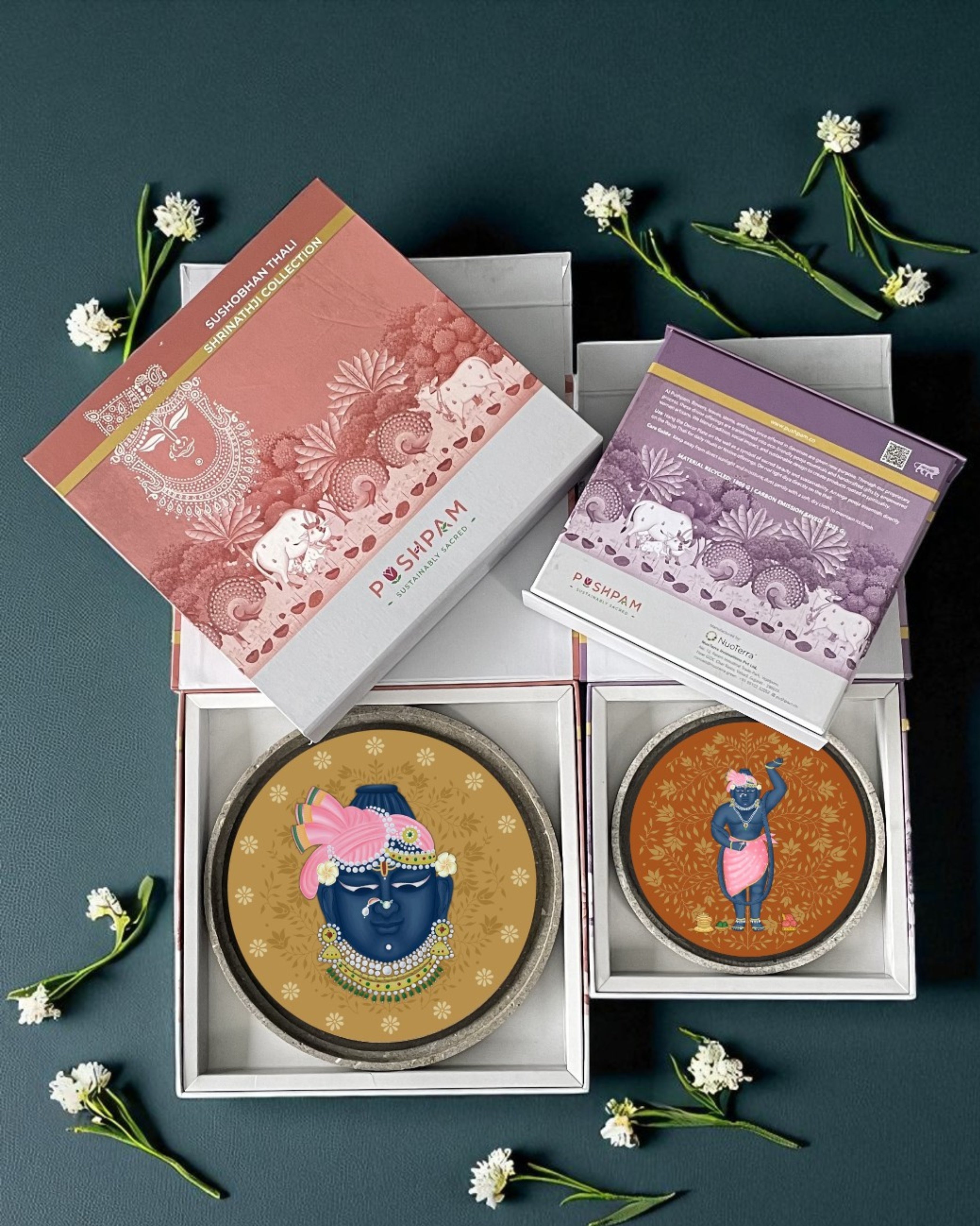 SUSHOBHAN THALI - DARSHAN SET - Set of 1 Mukharvind (25 cm) and 8 Darshans (18.5 cm)