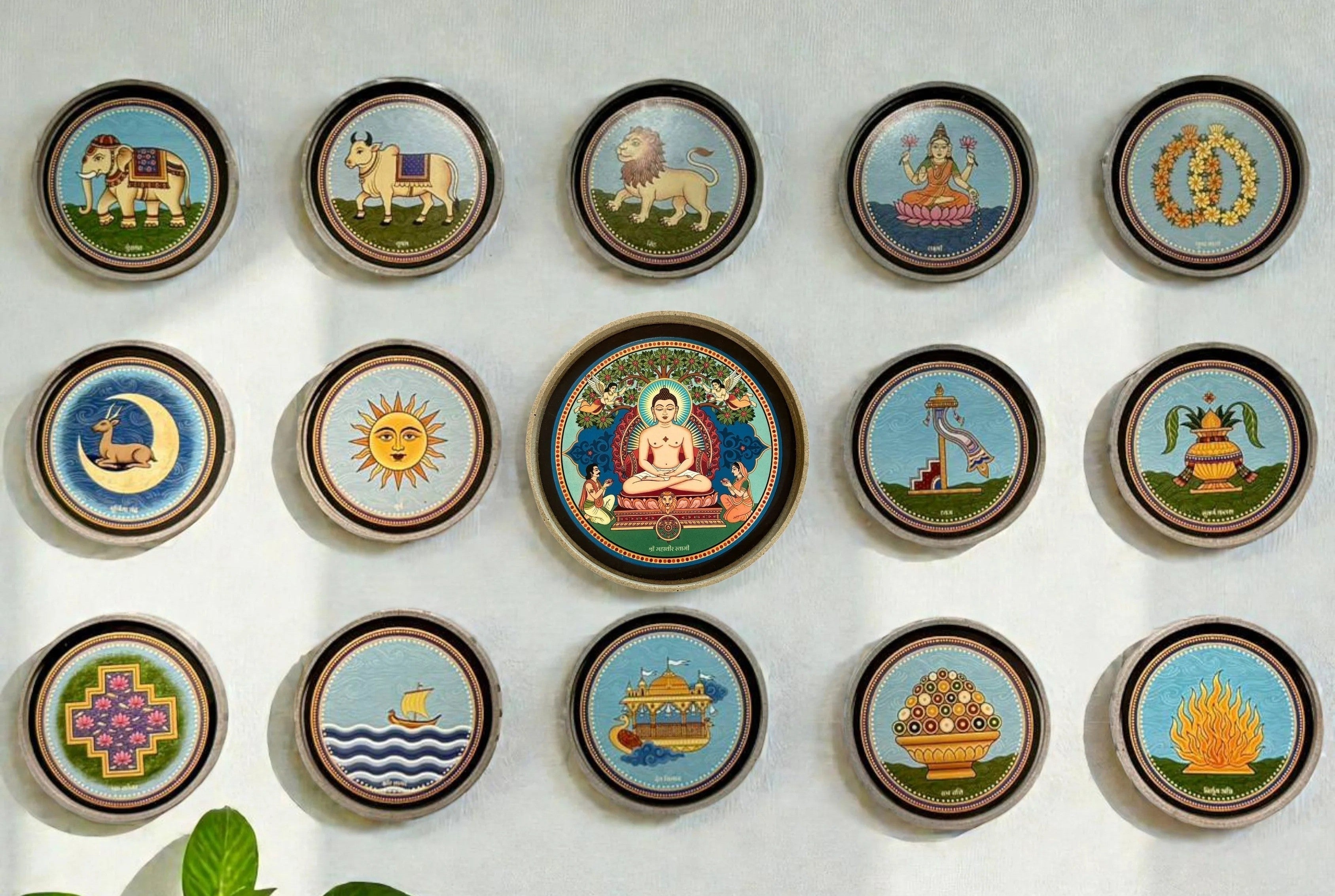 The 14 Auspicious Dreams of Mata Trishala: Divine Symbols Before Bhagwan Mahavir’s Birth