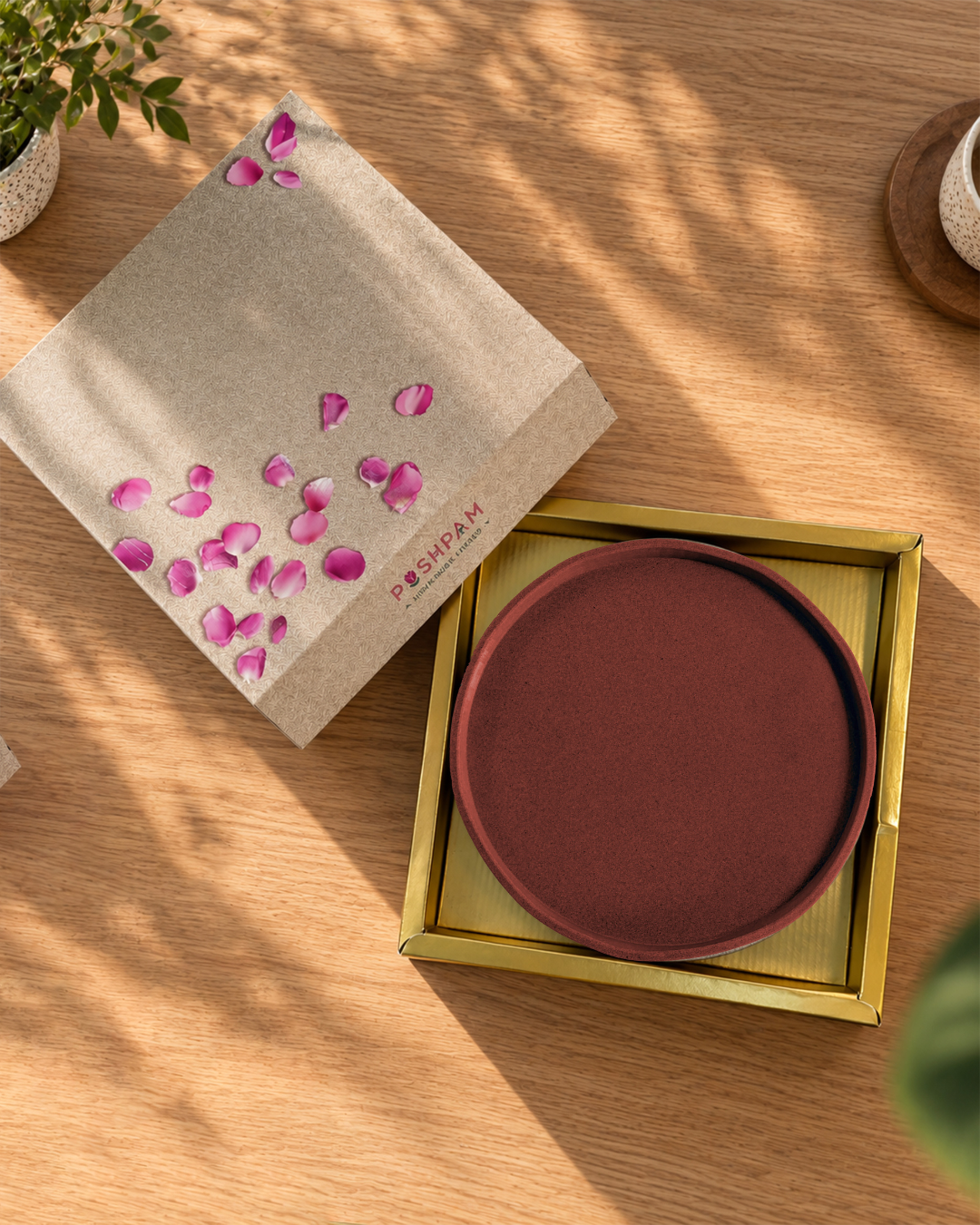 CIRCULAR RED TRAY