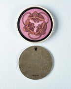 THREE WISE MONKEYS DECOR PLATE - ROSE (18.5 cm)