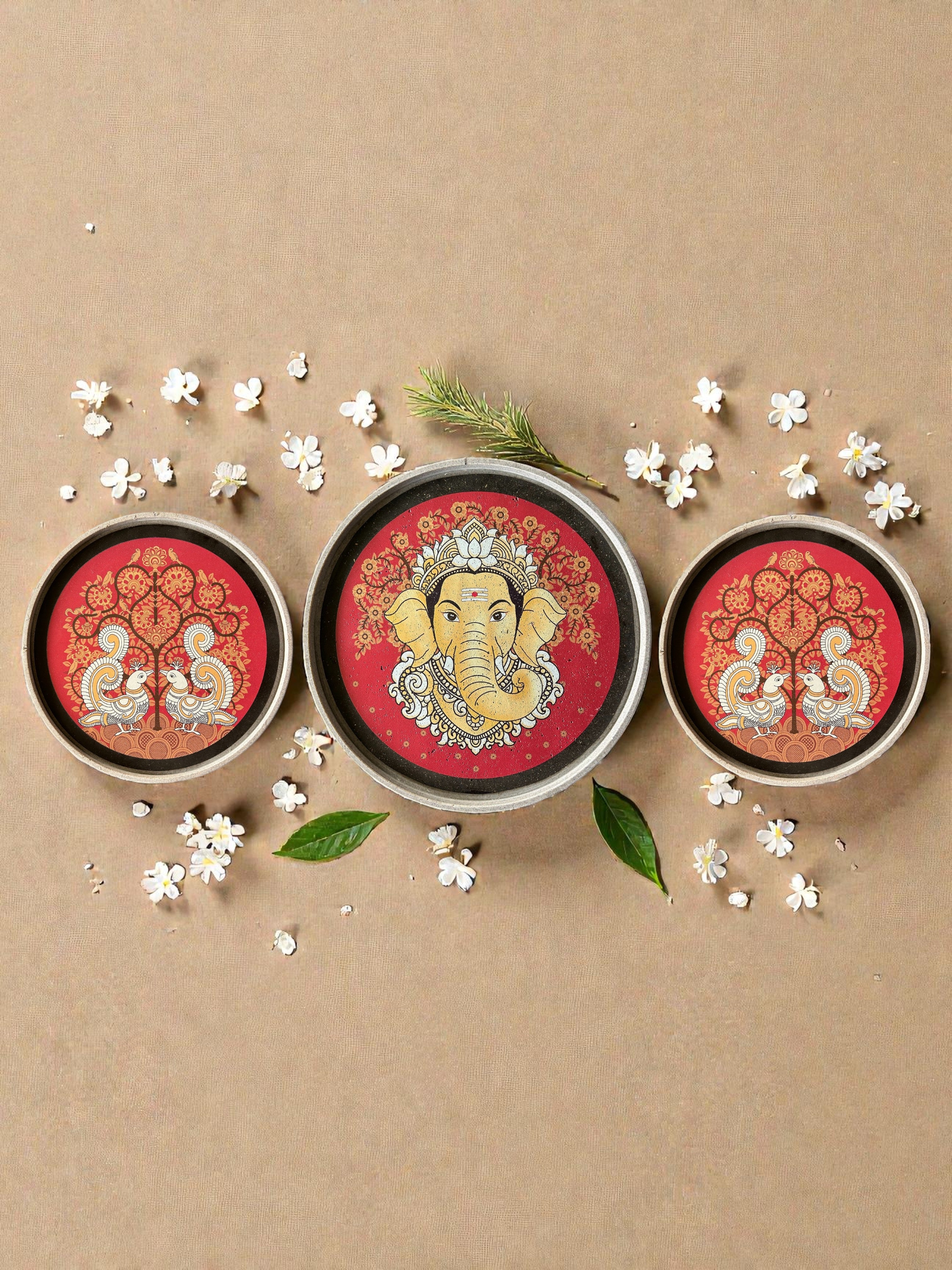 SUSHOBHAN THALI - Set of Gajanana (25 cm) & Peacock Motif (18.5 cm)