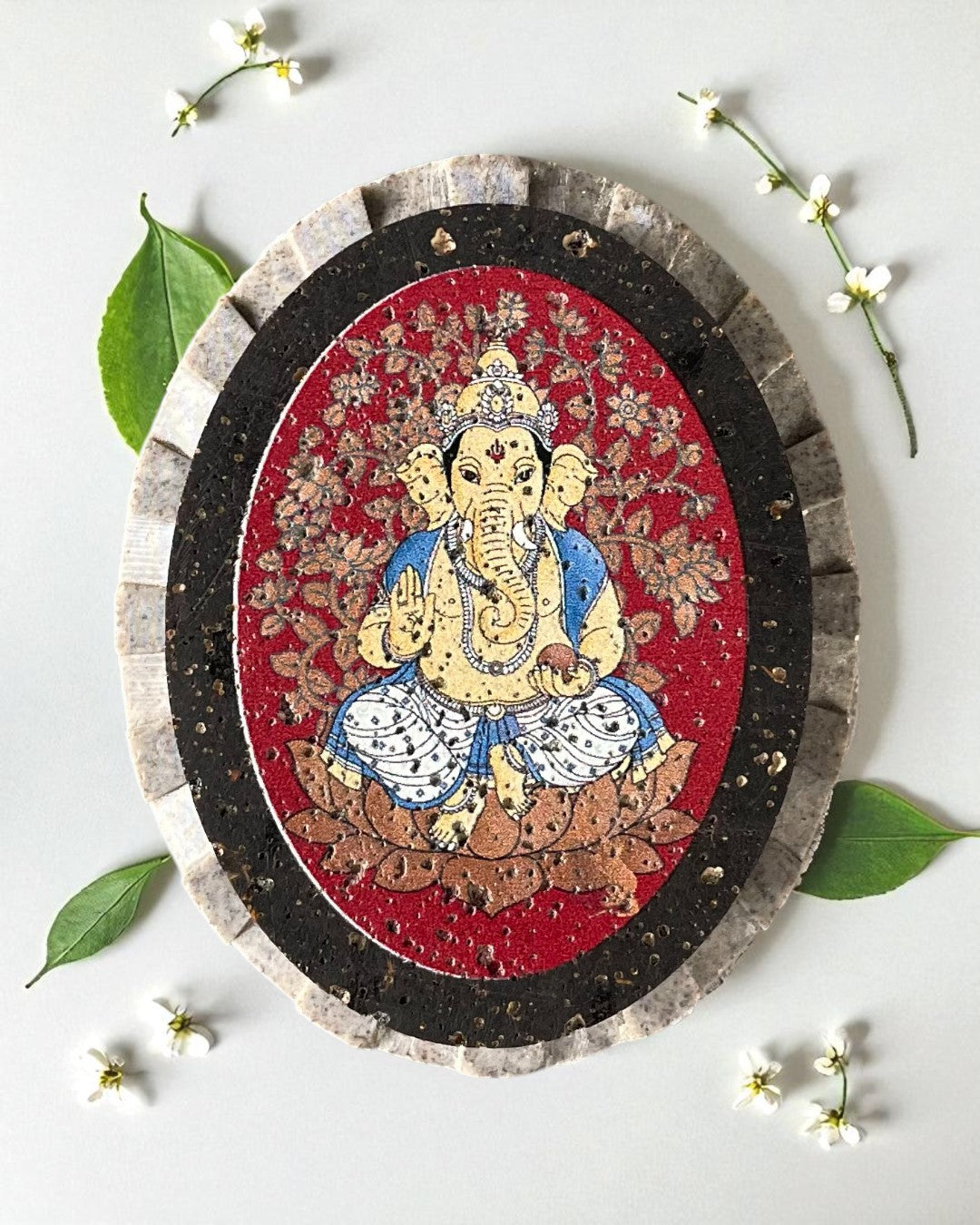 AASTHA MAGNET  - Ganesha - Left Trunk (Oval)