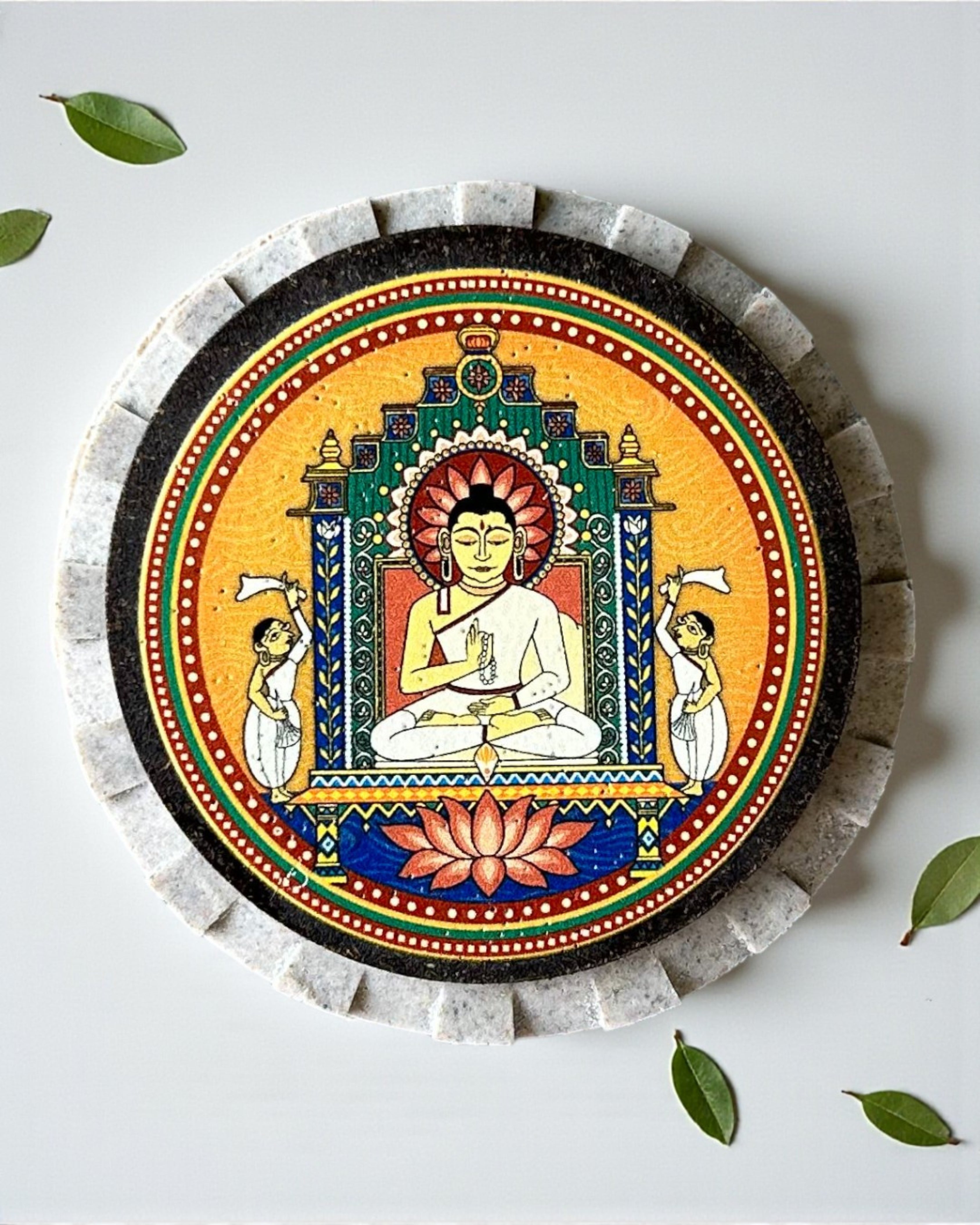 Aastha Mahavir Swami Eco-Friendly Magnet – Circle