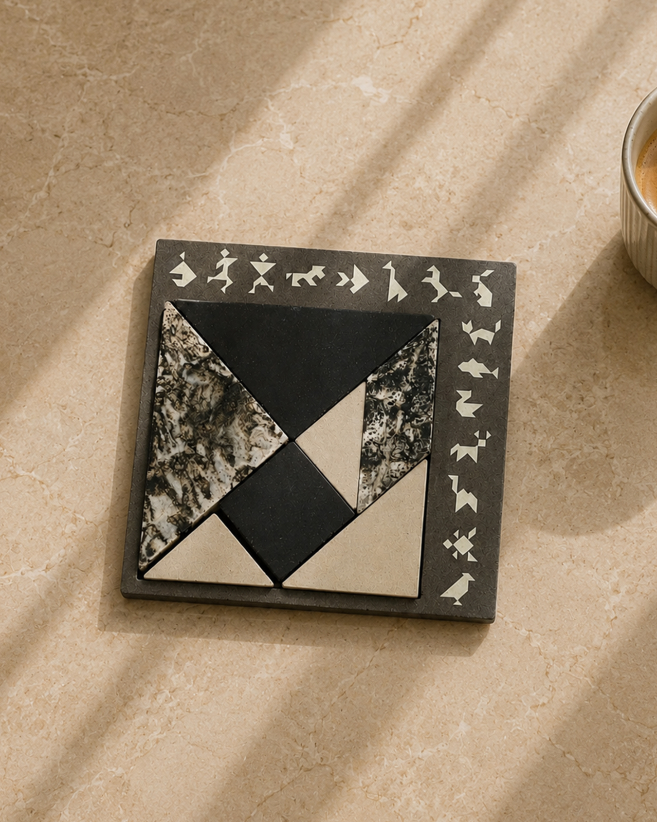 TANGRAM