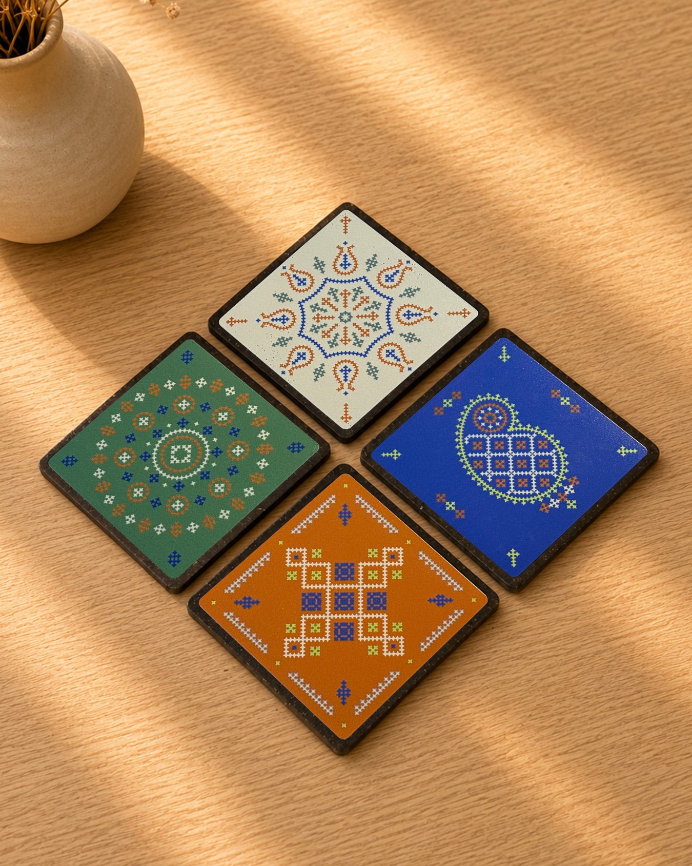 Kutchhi Coasters