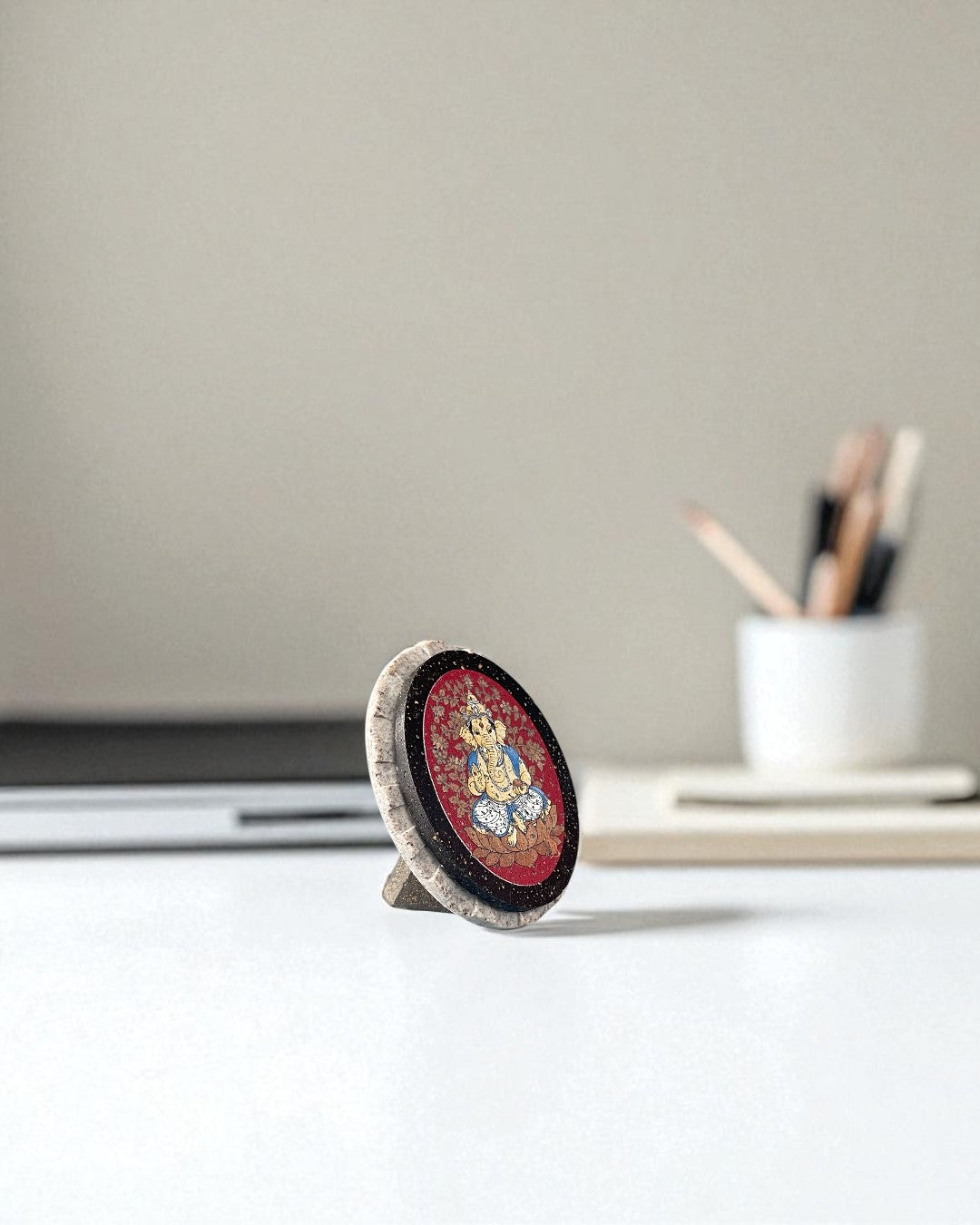 PRASAAD MUDRIKA - Ganesha - Right Trunk (Oval)