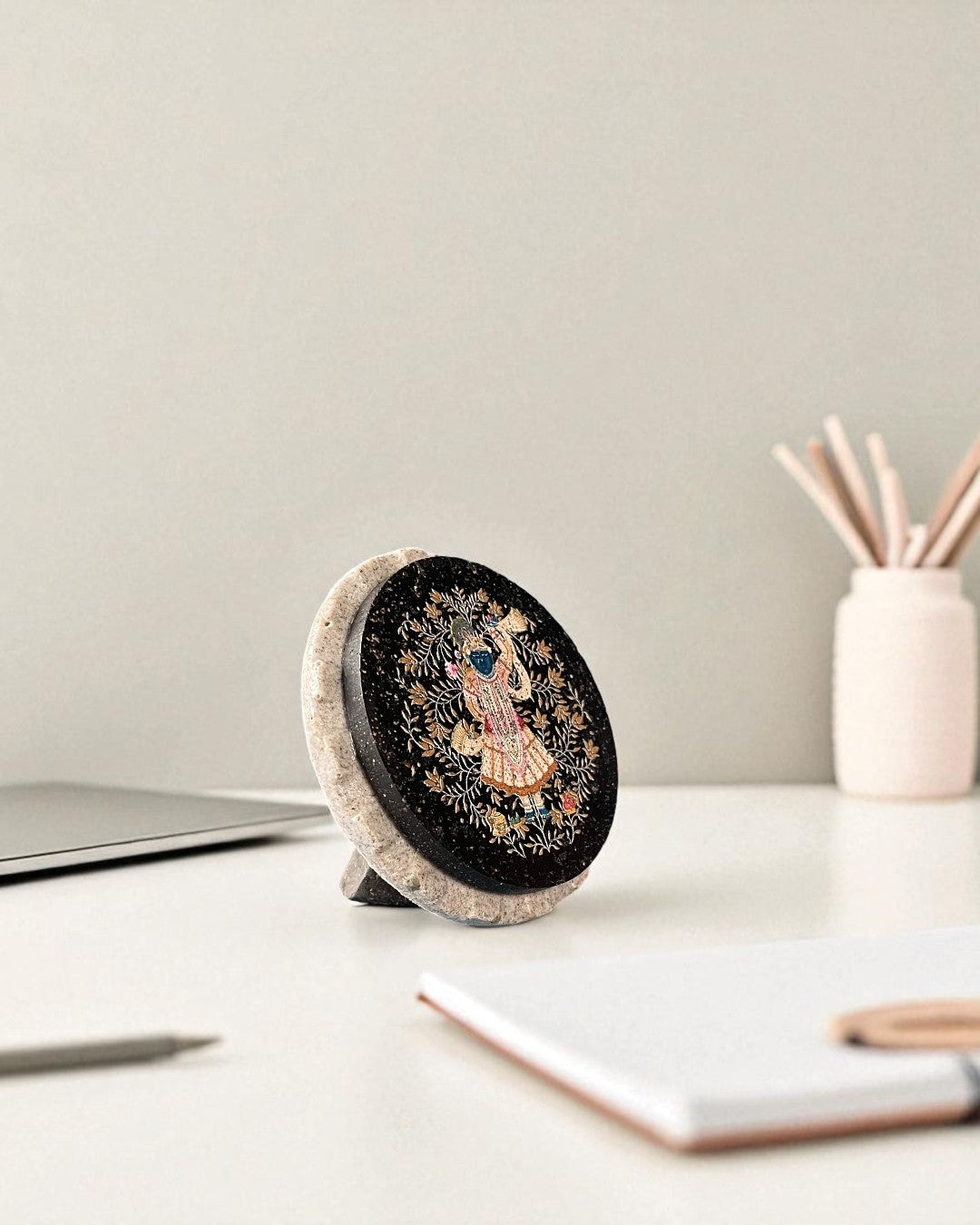 PRASAAD MUDHRIKA - Purna Chhavi (Circle)