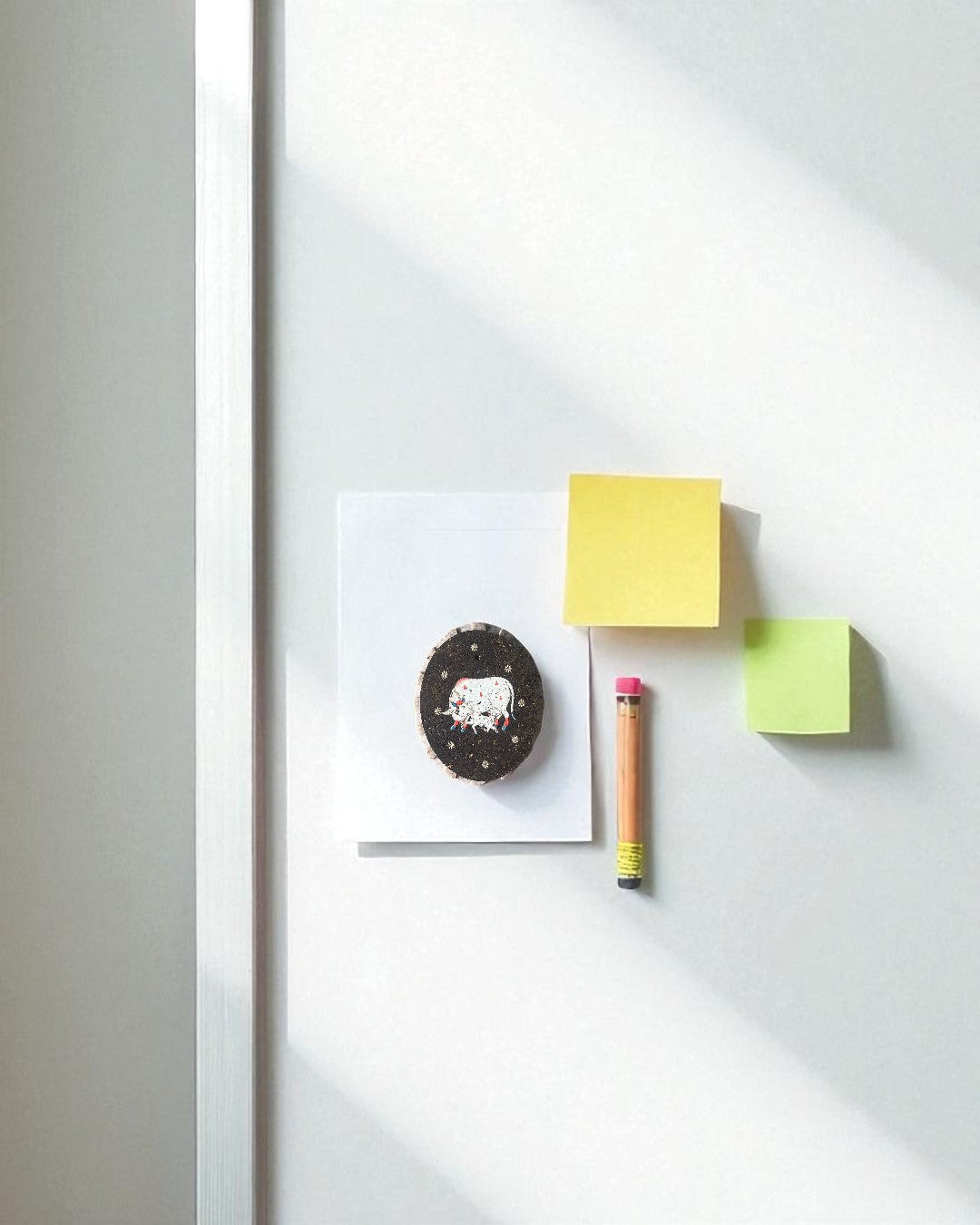 ASTHA MAGNET - Cow - Left (Oval)