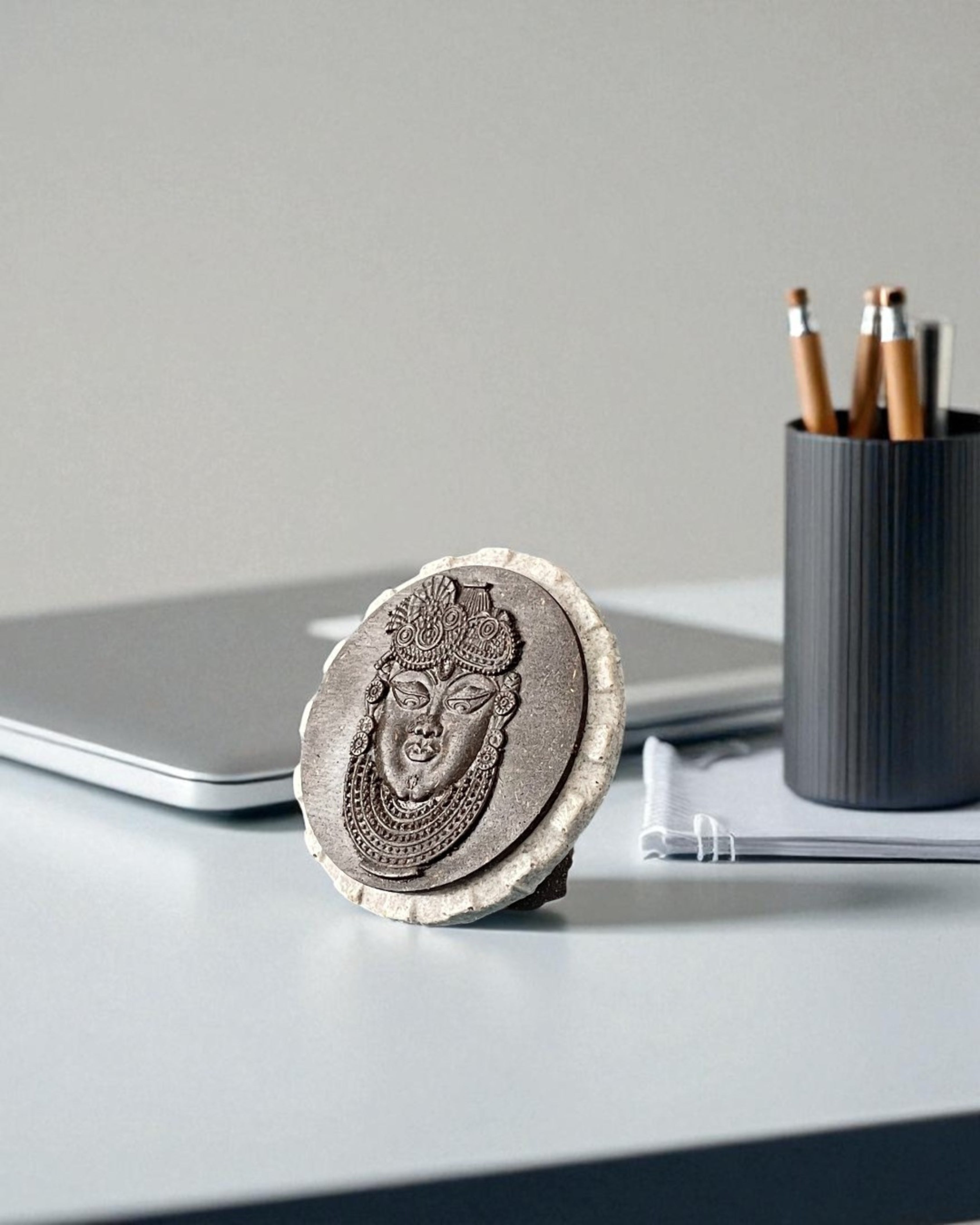 PRASAAD MUDHRIKA -  Mukharvind 3D (Circle)