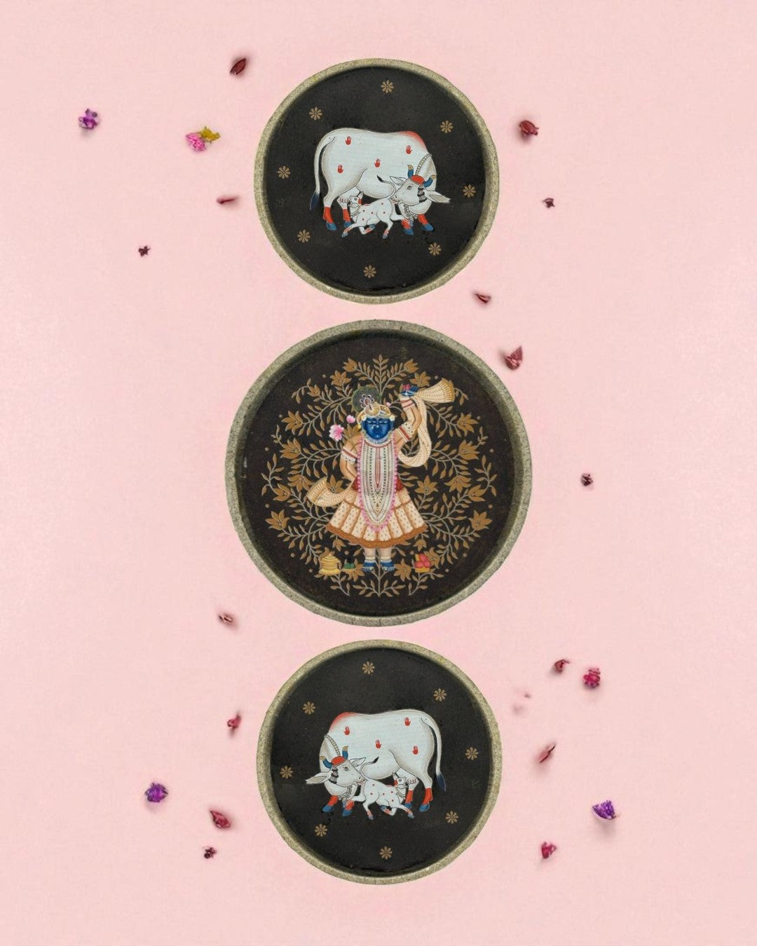 SUSHOBHAN THALI - Set of Purna Chhavi (25 cm) and Cows (18.5 cm)