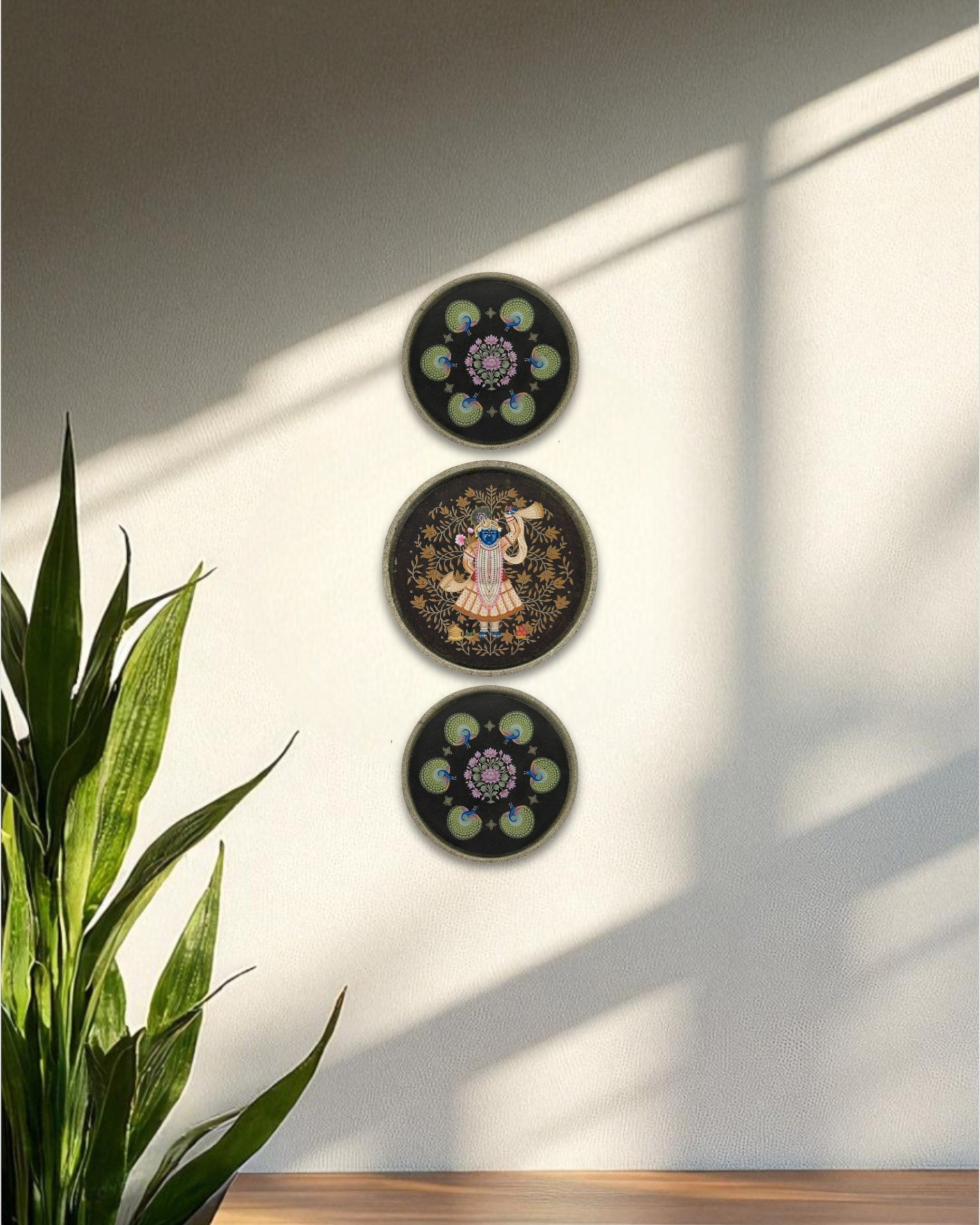 SUSHOBHAN THALI - Set of Purna Chhavi (25 cm) and Peacock (18.5 cm)