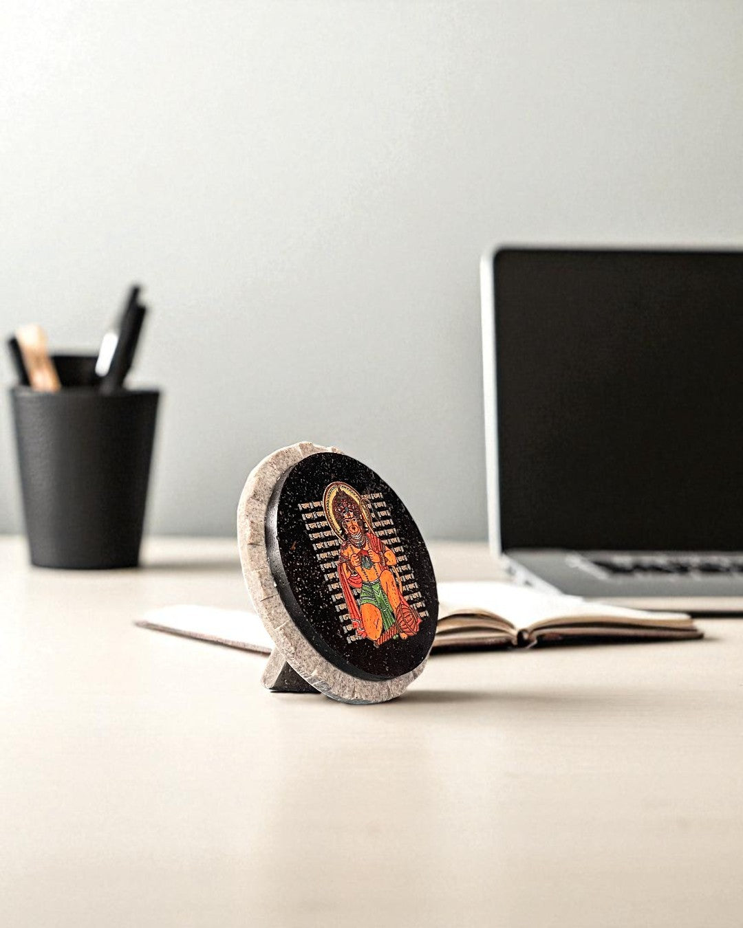 PRASAAD MUDRIKA - Hanumanji with Shri Ram and Sitaji (Circle)