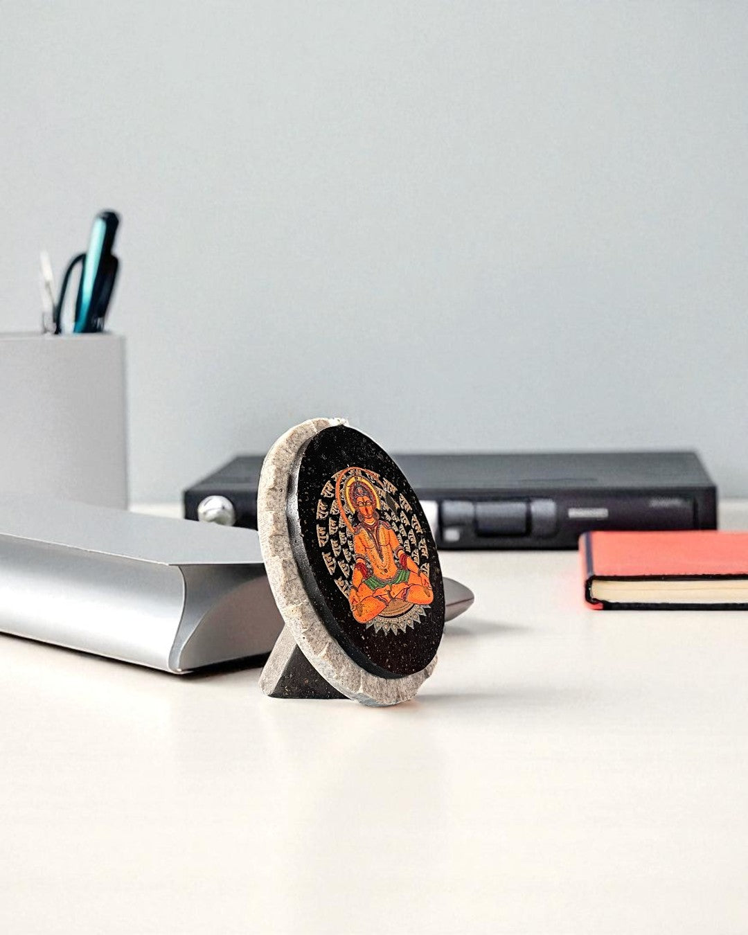 PRASAAD MUDRIKA - Hanumanji in Meditation (Oval)