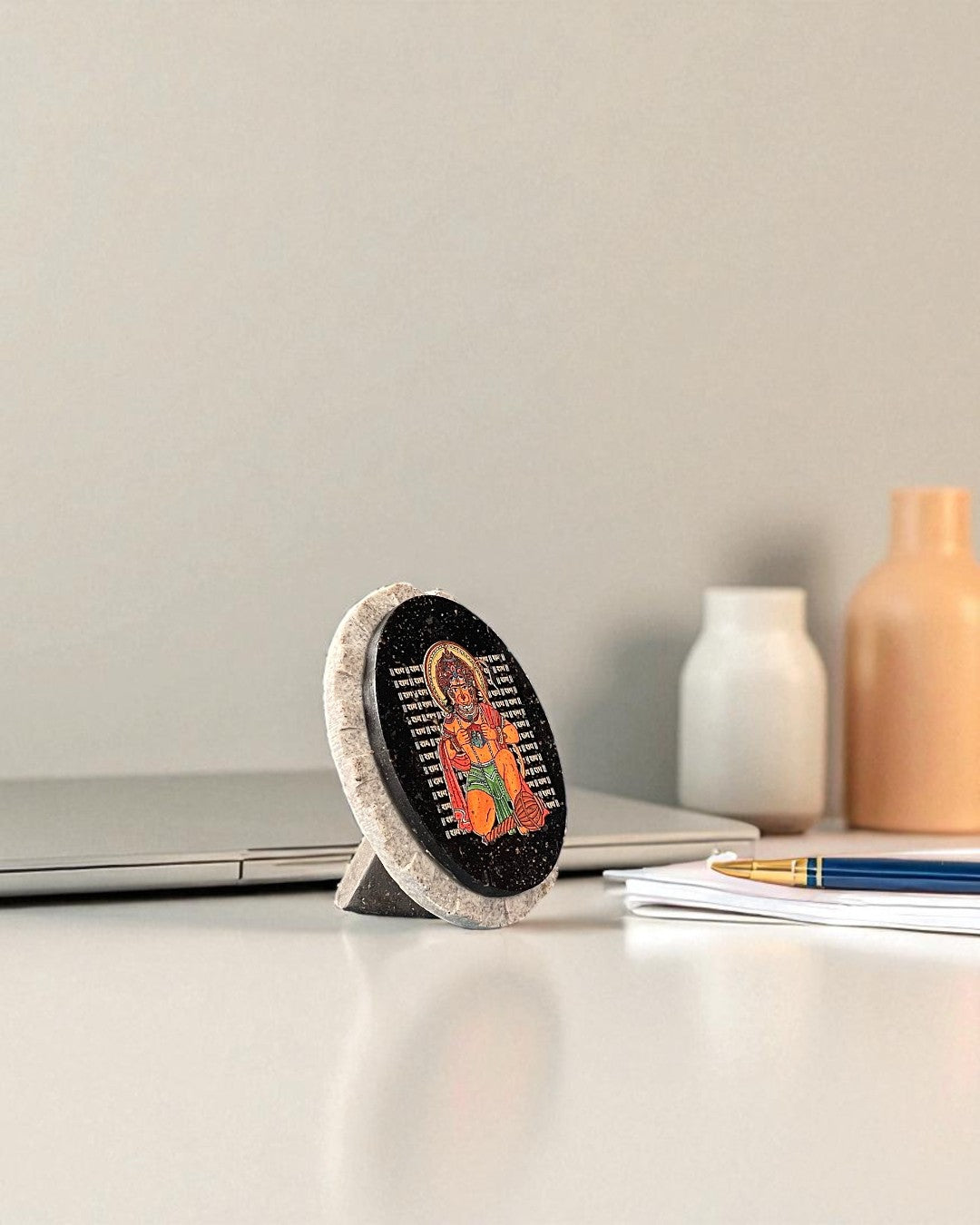 PRASAAD MUDRIKA - Hanumanji with Shri Ram and Sitaji (Oval)