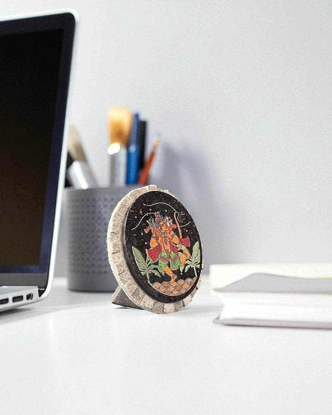 PRASAAD MUDRIKA - Hanumanji with Shri Ram and Lakshman (Oval)